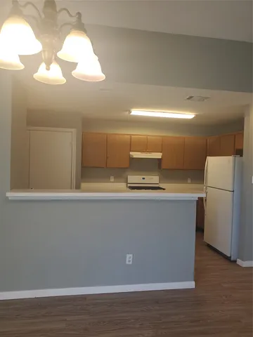 $1,395 | 2221 Creekside Lane, Unit B, Georgetown, TX 78626