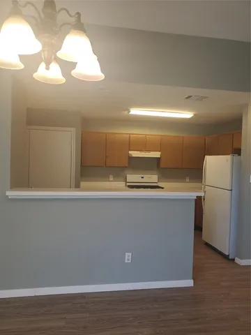 $1,395 | 2221 Creekside Lane, Unit B, Georgetown, TX 78626