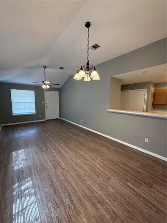 $1,325 | 2221 Creekside Lane, Unit B, Georgetown, TX 78626