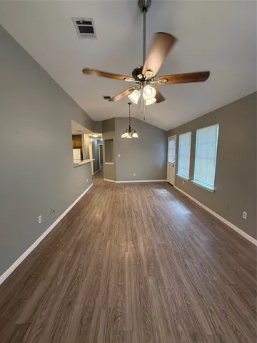 $1,395 | 2221 Creekside Lane, Unit B, Georgetown, TX 78626