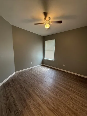 $1,395 | 2221 Creekside Lane, Unit B, Georgetown, TX 78626