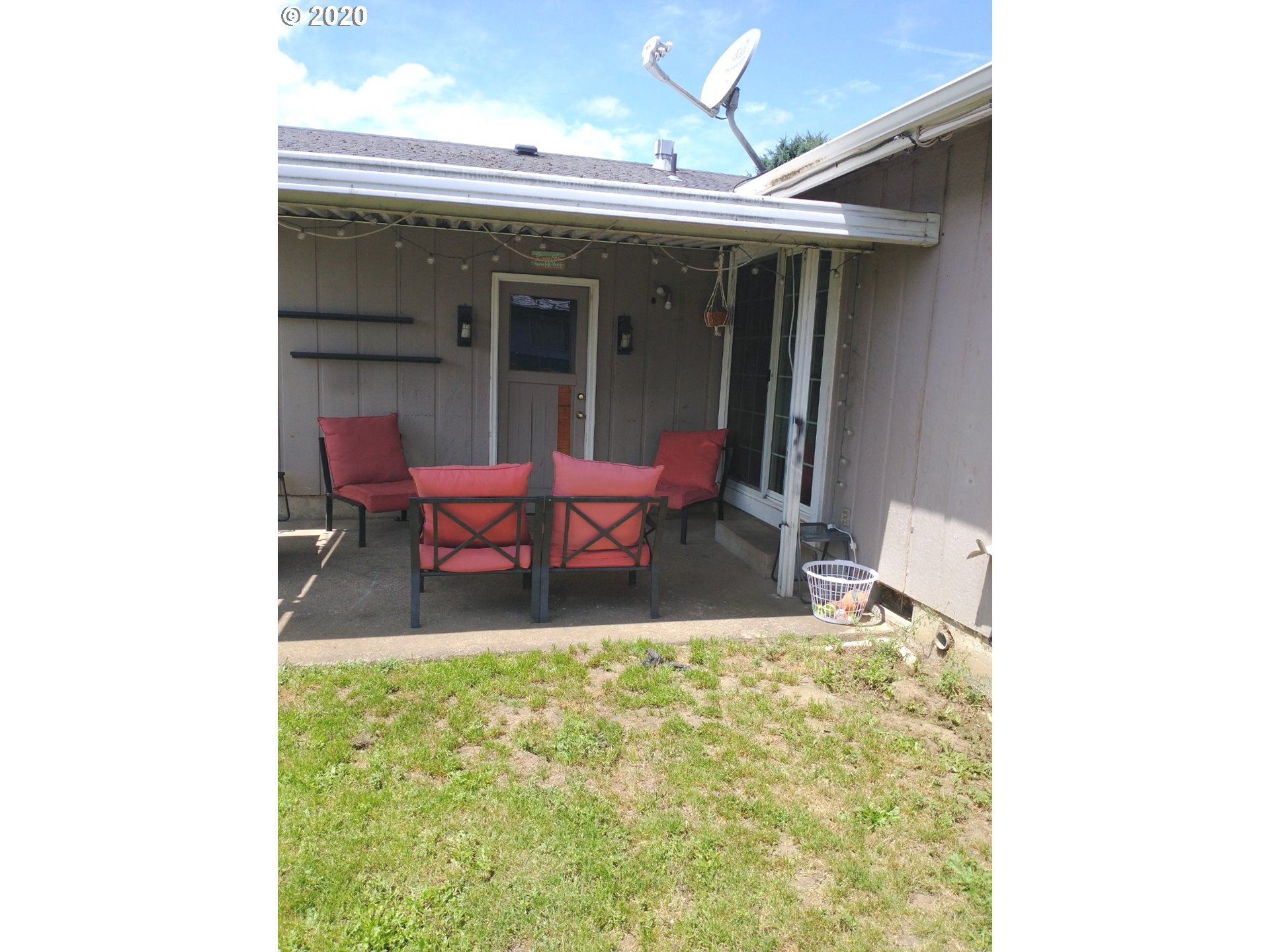 4964 E Street Springfield, OR 97478 - Photo 11 of 12
