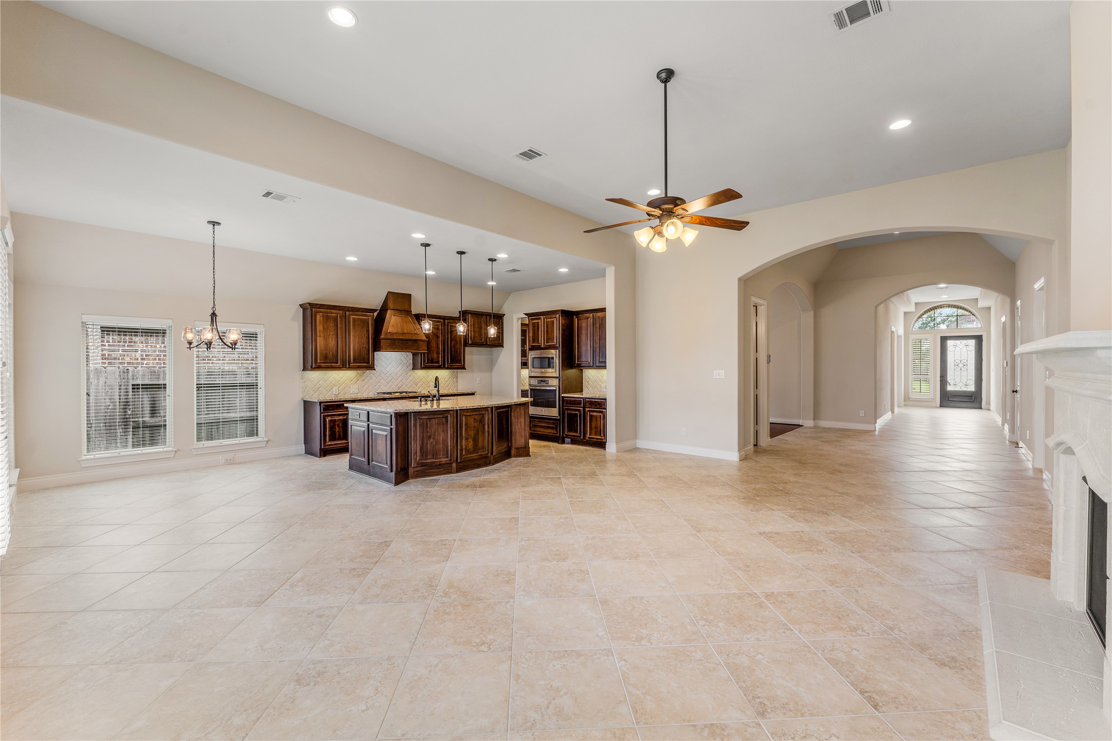 2938 Bobby Jones Road Katy, TX 77494 - Photo 6 of 28 a view of a livingroom with a flat screen tv