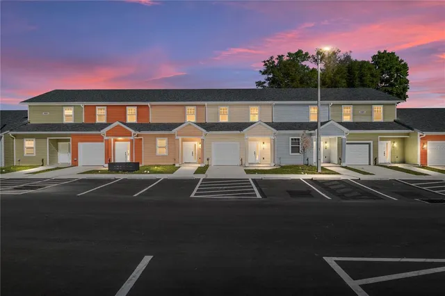 $299,155 | 1607 Northwest 29 Road, Unit 4, Gainesville, FL 32605