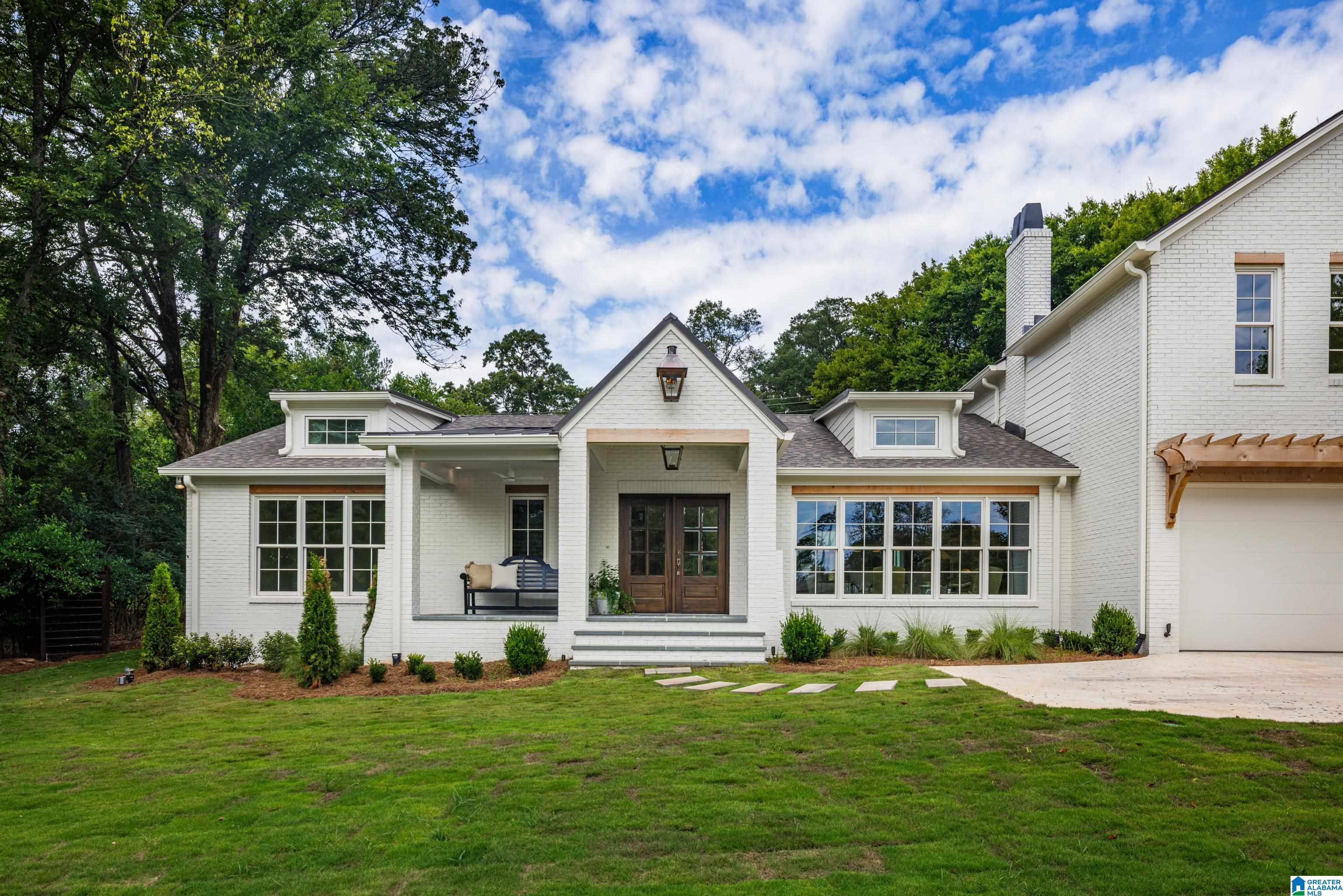 2416 Shades Crest Road Birmingham, AL 35216 - Photo 4 of 87