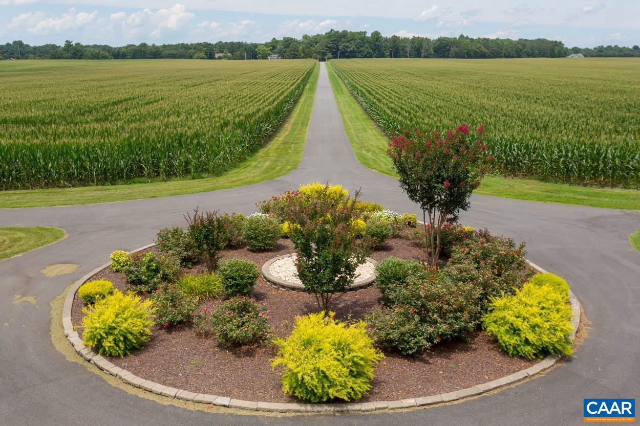 5695 Landing Road Tappahannock, VA 22560 - Photo 13 of 70