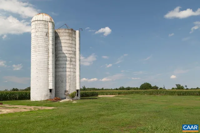 $25,000 | 5695 Landing Road, Tappahannock, VA 22560