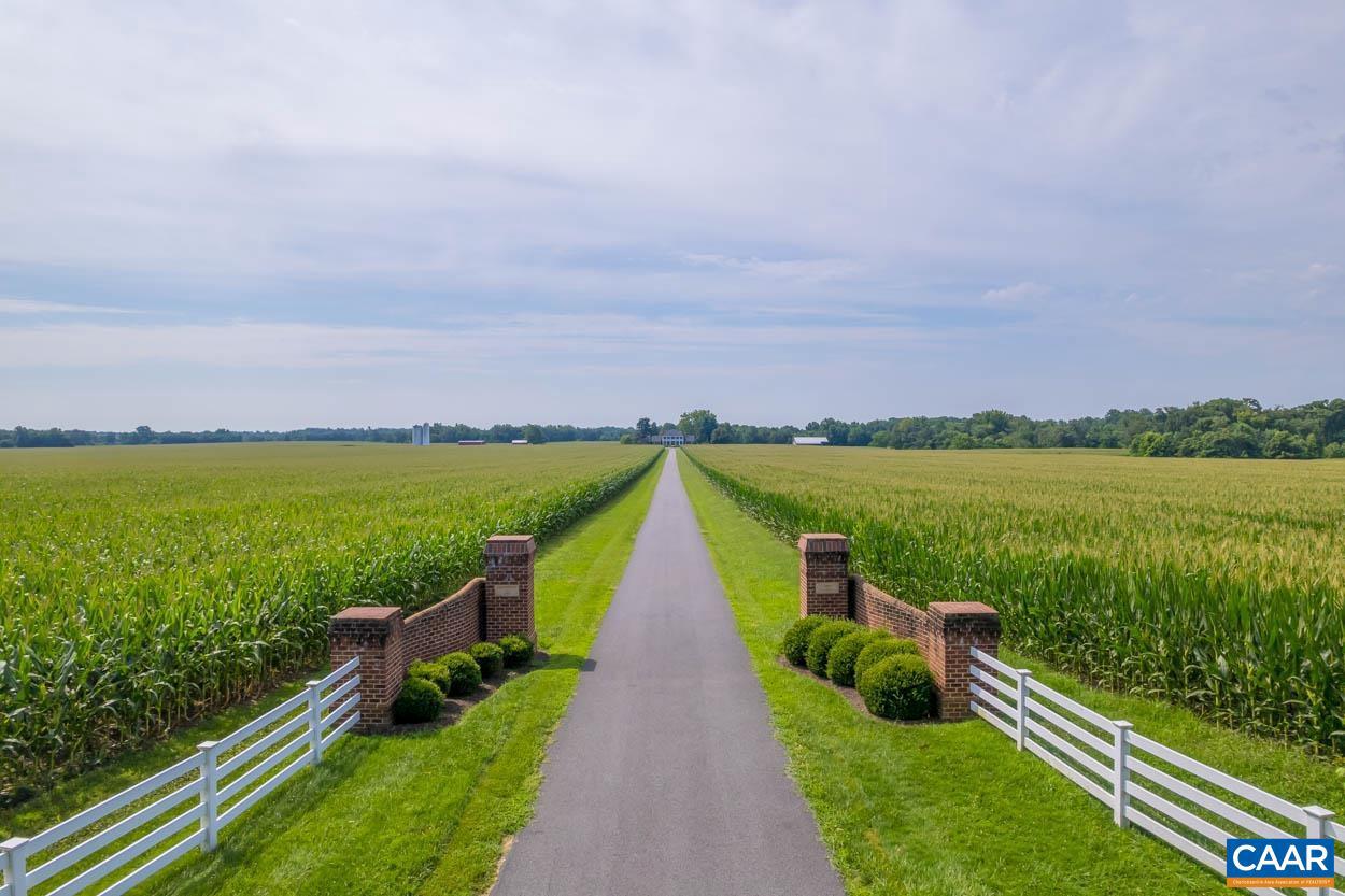 5695 Landing Road Tappahannock, VA 22560 - Photo 7 of 70