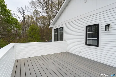 $1,700,000 | 539 A Boston Street, Guilford, CT 06437