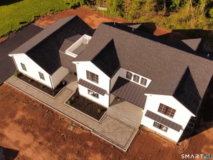 $1,700,000 | 539 A Boston Street, Guilford, CT 06437