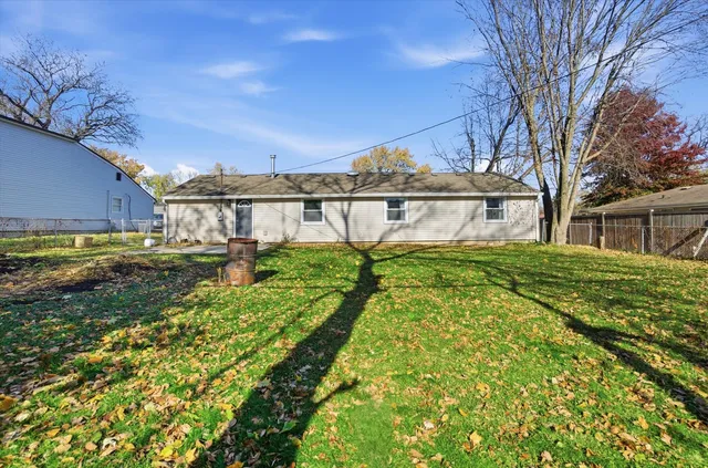 $274,500 | 376 Florida Avenue, Aurora, IL 60506