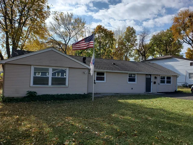 $274,500 | 376 Florida Avenue, Aurora, IL 60506