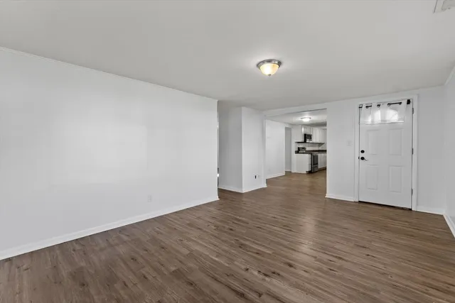 $274,500 | 376 Florida Avenue, Aurora, IL 60506