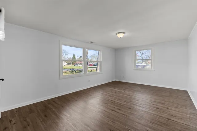 $274,500 | 376 Florida Avenue, Aurora, IL 60506