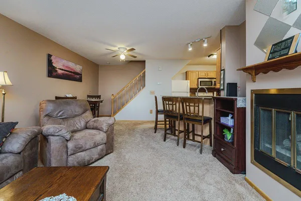 $204,900 | 13154 Meadowood Curve Northwest, Unit 10NW, Coon Rapids, MN 55448