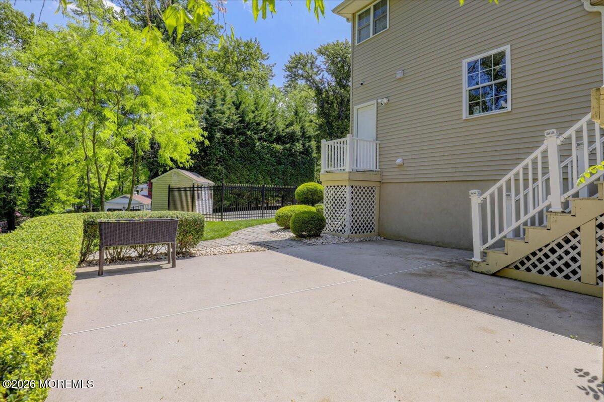 7 Highpoint Road Holmdel, NJ 07733 - Photo 54 of 61 Backyard