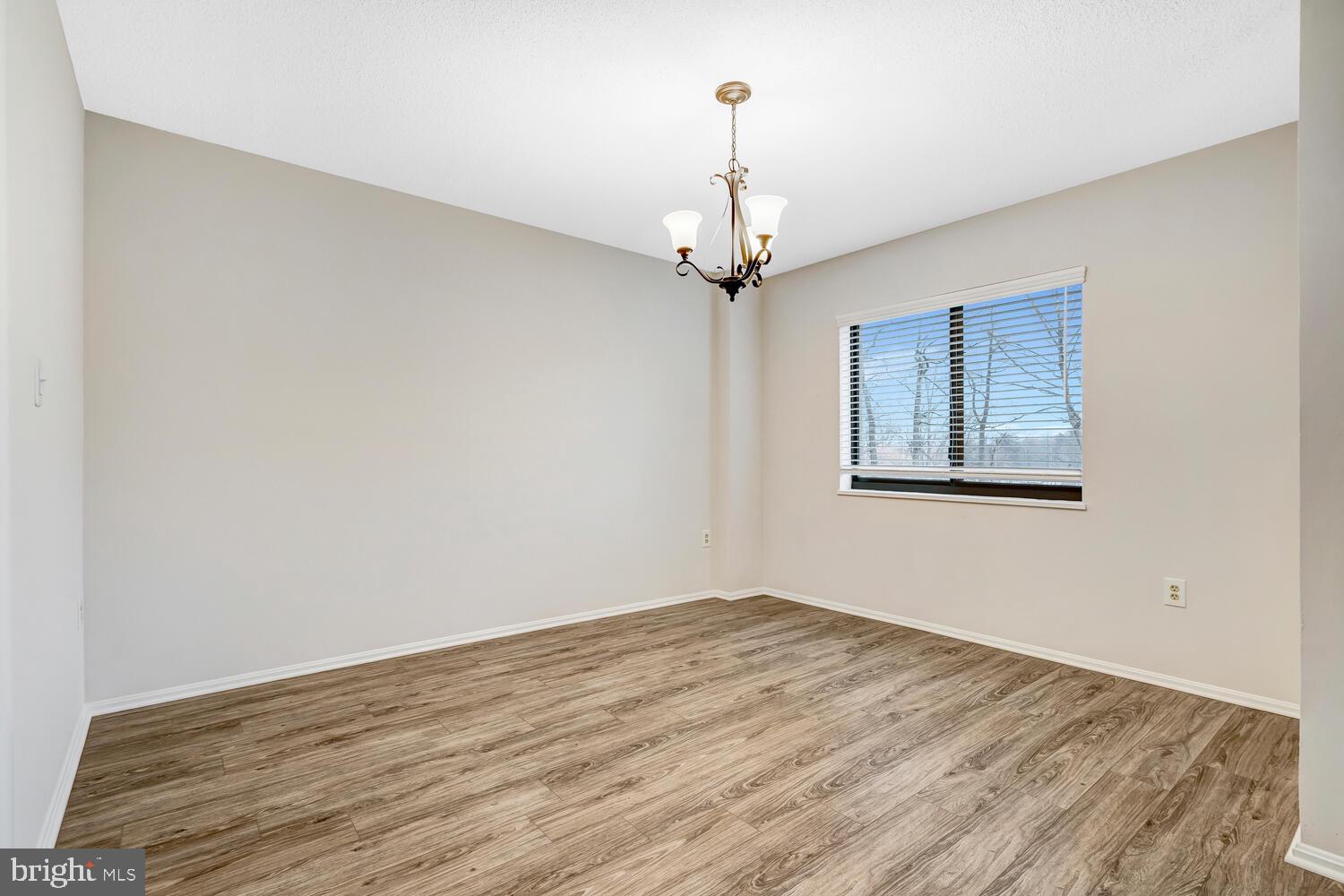 15115 Interlachen Drive, Unit 3425 Silver Spring, MD 20906 - Photo 22 of 41 Dining Room