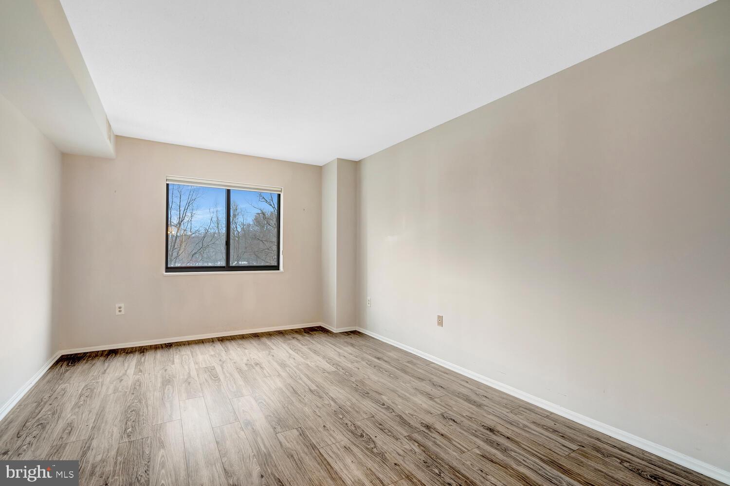 15115 Interlachen Drive, Unit 3425 Silver Spring, MD 20906 - Photo 32 of 41 Bedroom