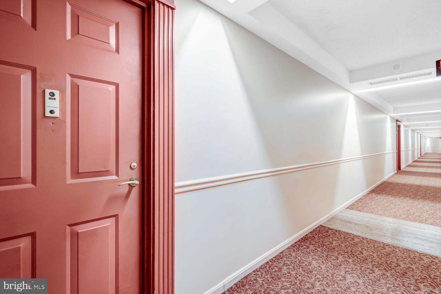 15115 Interlachen Drive, Unit 3425 Silver Spring, MD 20906 - Photo 3 of 41 Entryway