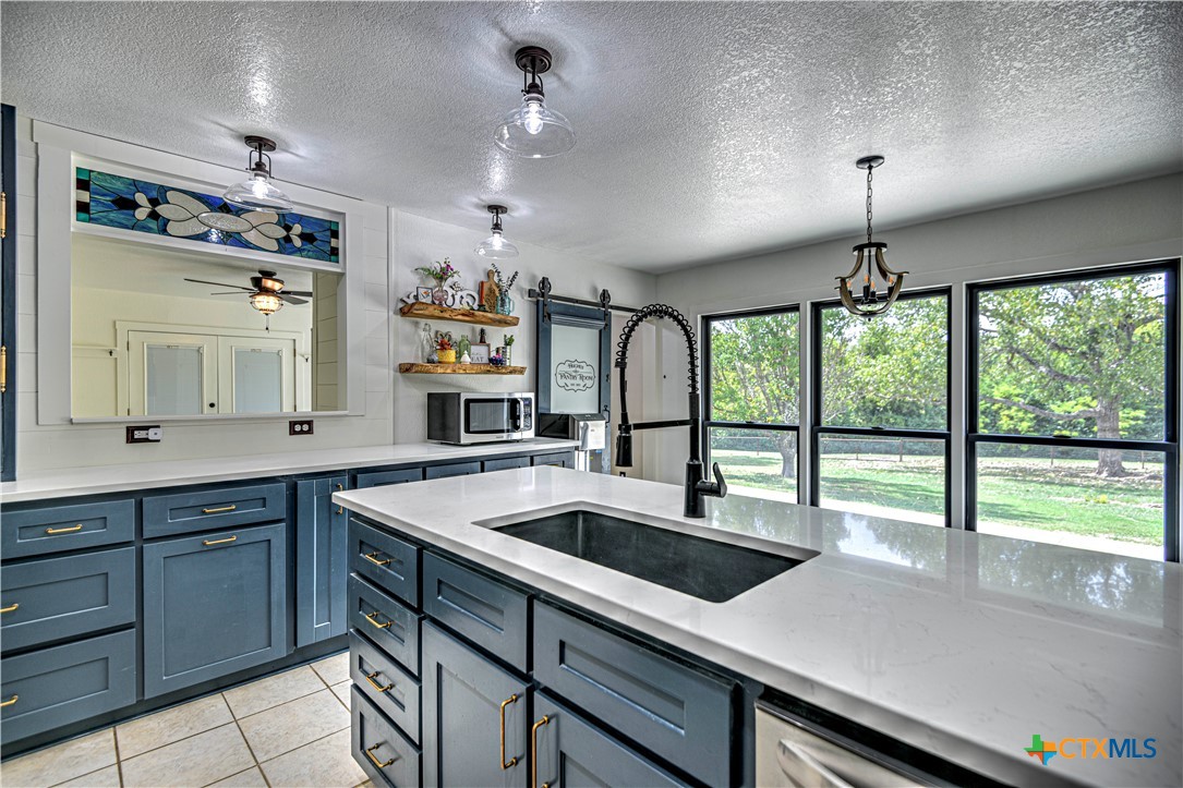 2810 FM 438 Loop Temple, TX 76501 - Photo 11 of 47