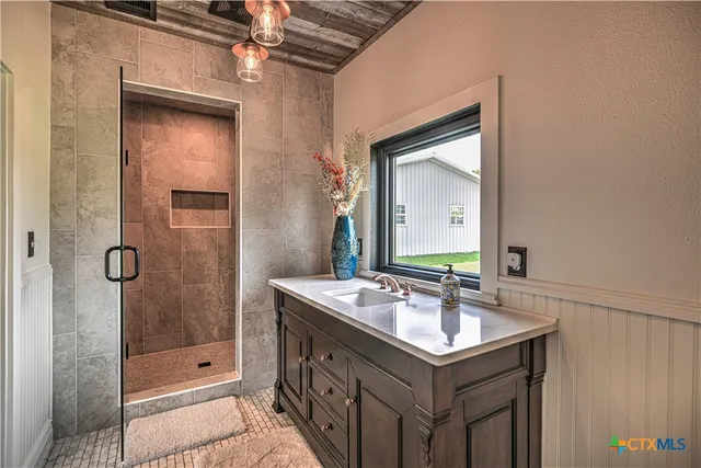 a house view with a backyard space