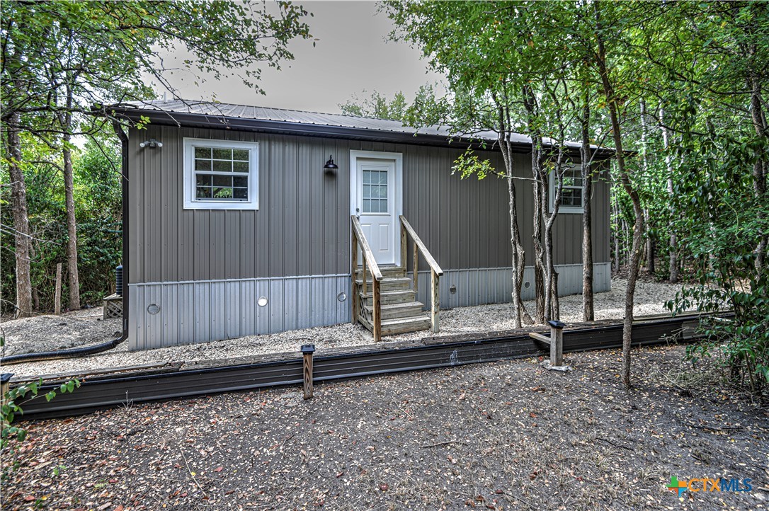 2810 FM 438 Loop Temple, TX 76501 - Photo 35 of 47 a house view with a backyard space