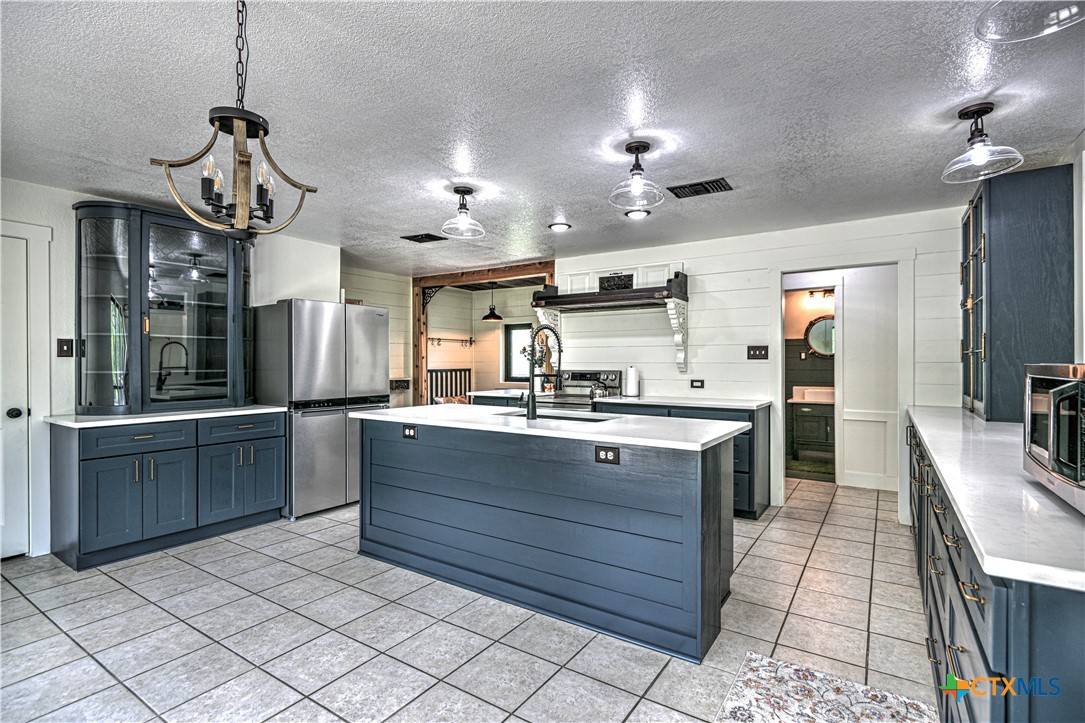 2810 FM 438 Loop Temple, TX 76501 - Photo 9 of 47