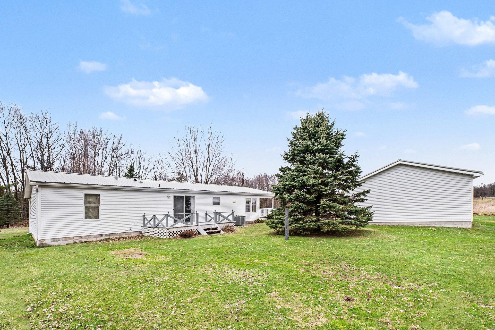 7915 South Curtis Road Mount Pleasant, MI 48858 - Photo 17 of 18 1944266-ee5e2524-4226-449c-bd28-d4e7c6cef9a0.JPG