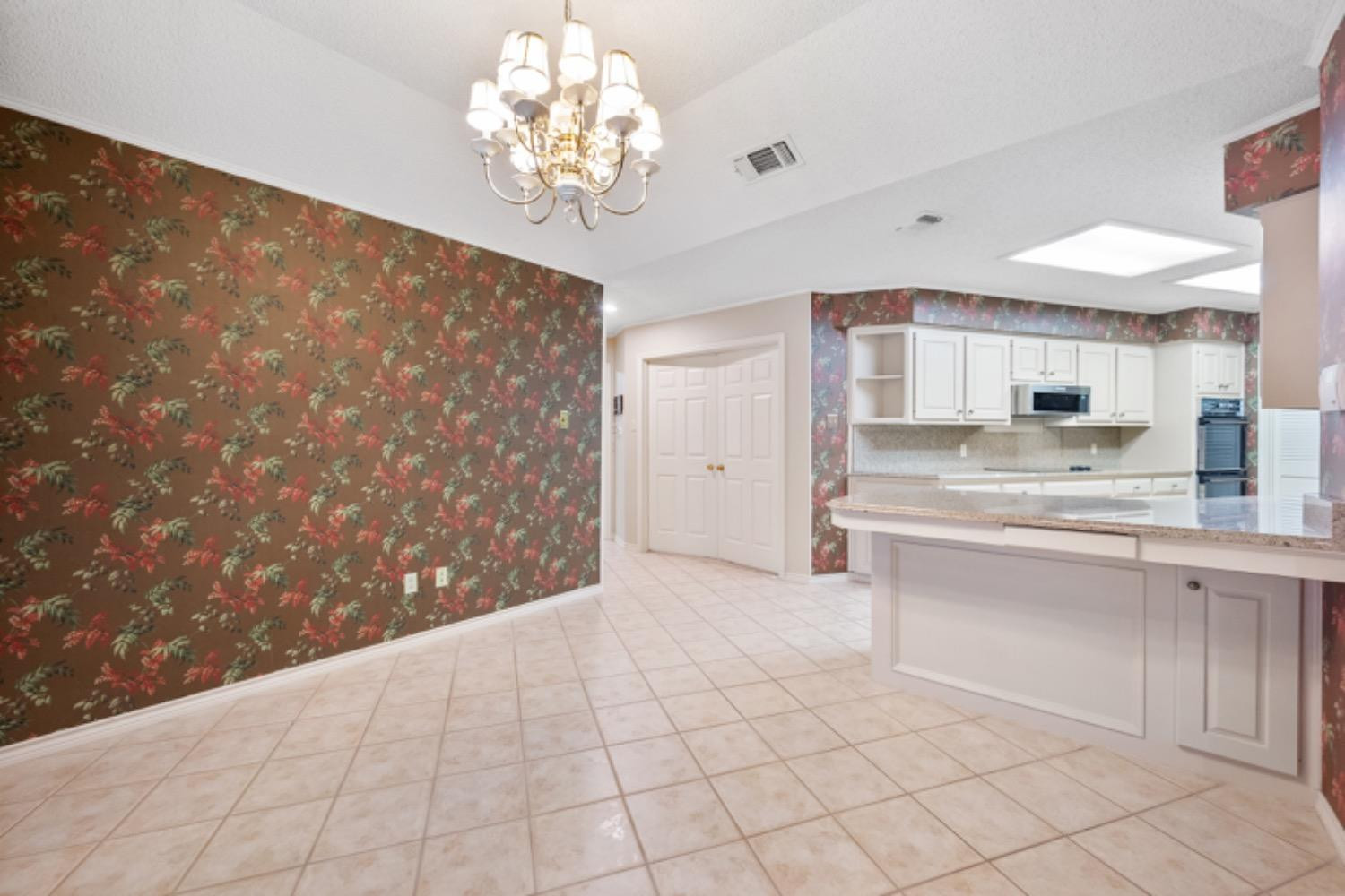 4611 93rd Street Lubbock, TX 79424 - Photo 14 of 42 Photo 14