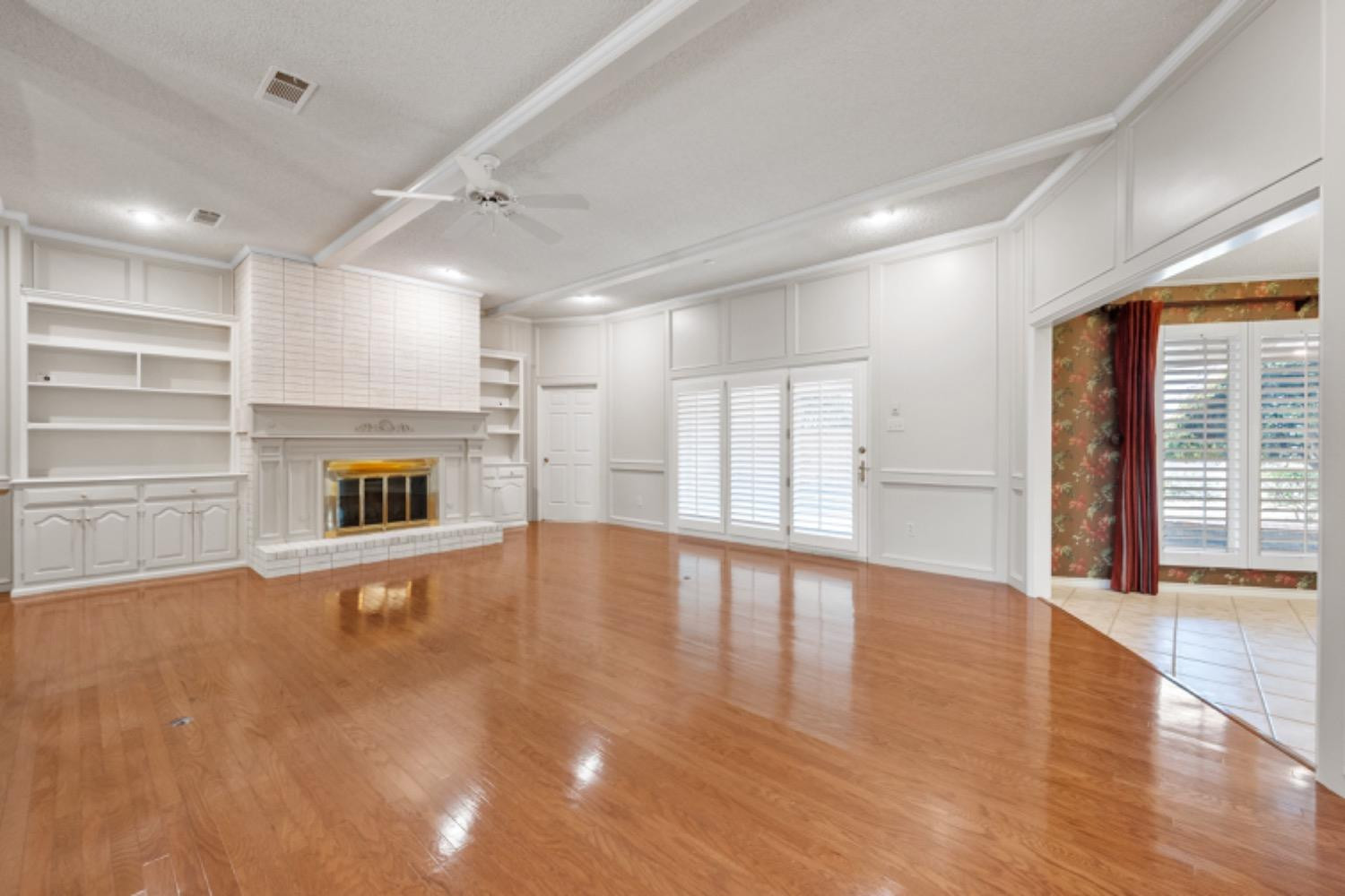 4611 93rd Street Lubbock, TX 79424 - Photo 7 of 42 Photo 7