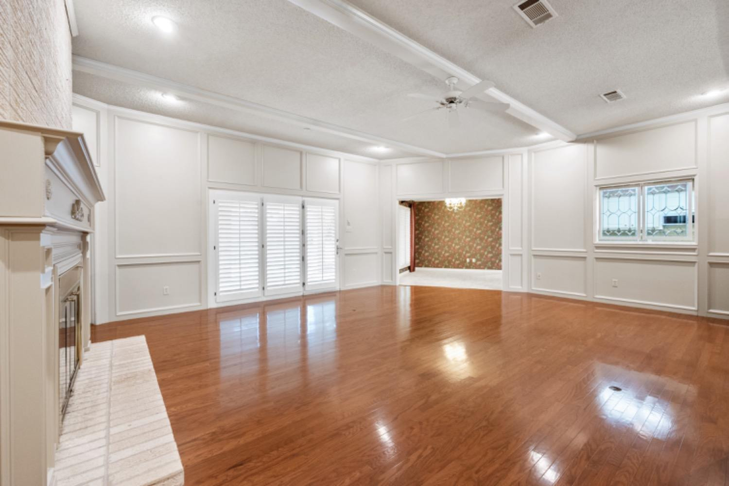 4611 93rd Street Lubbock, TX 79424 - Photo 10 of 42 Photo 10