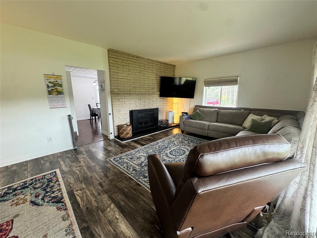 889 Goslow Road Gaylord, MI 49735 - Photo 17 of 38