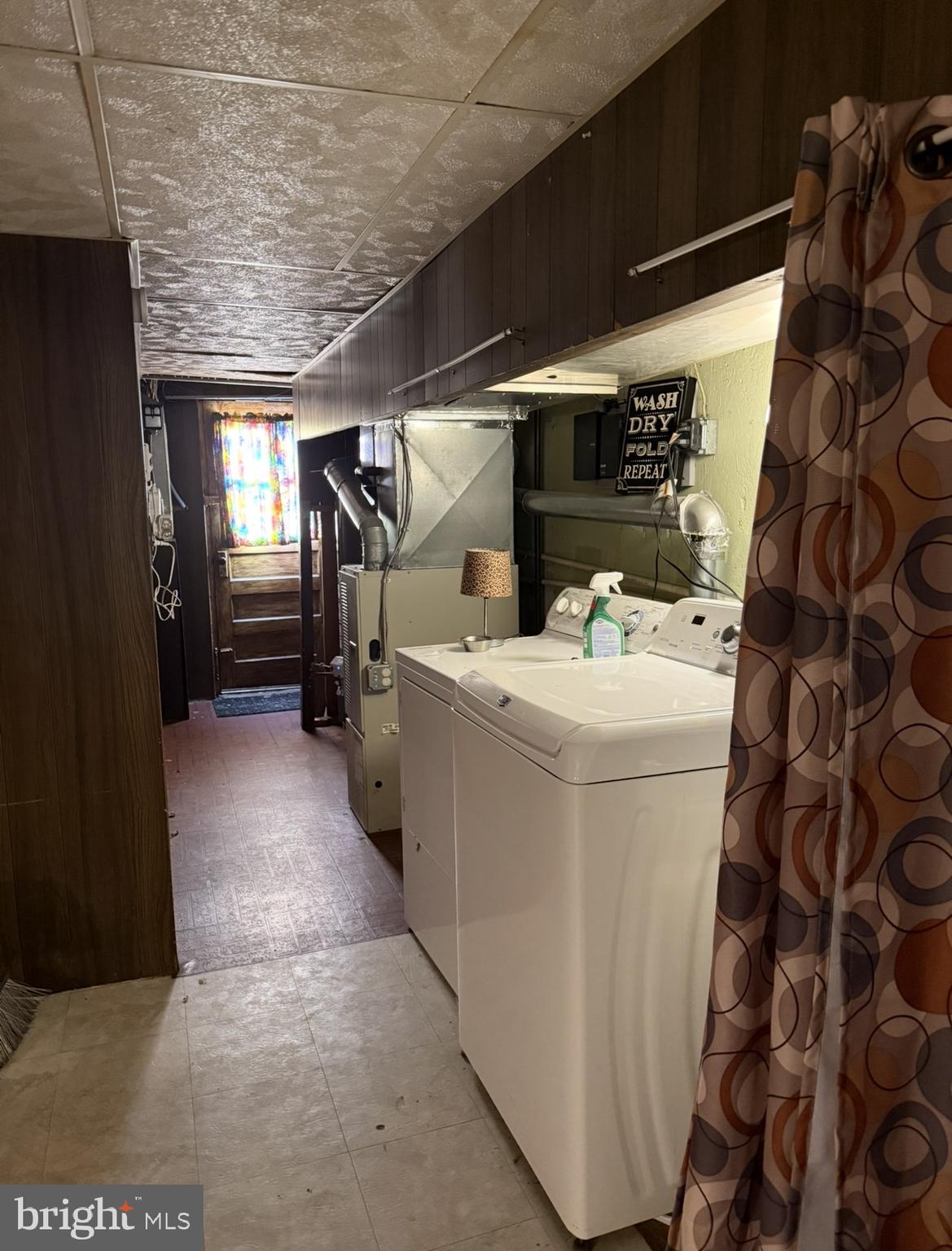 422 Rively Avenue Darby, PA 19023 - Photo 20 of 20 a utility room with dryer and washer