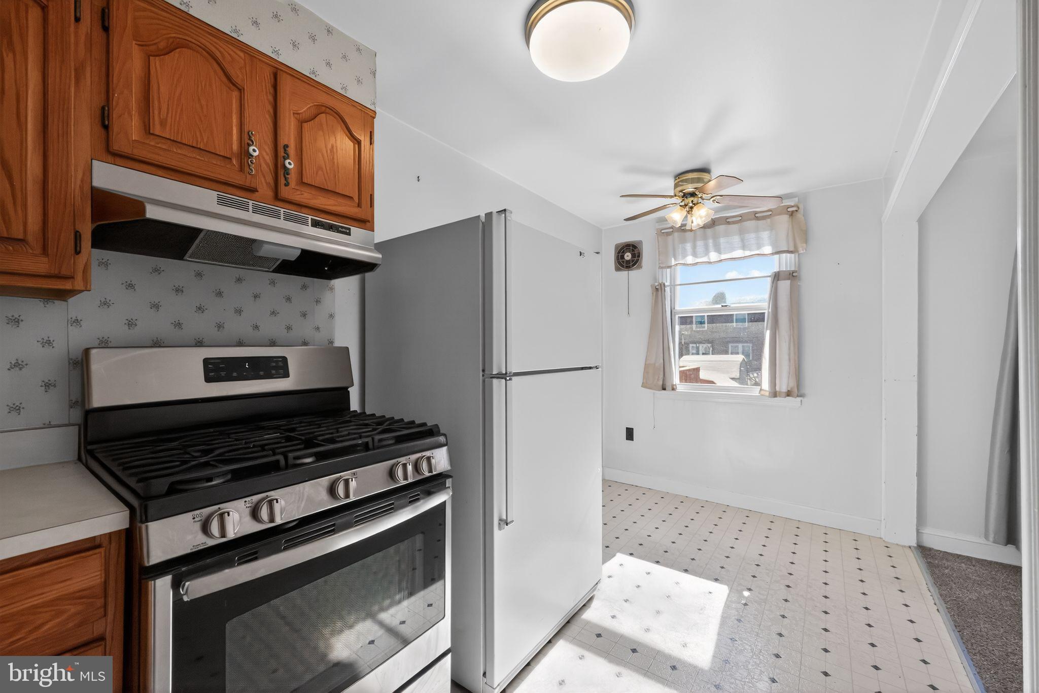 422 Rively Avenue Collingdale, PA 19023 - Photo 20 of 36