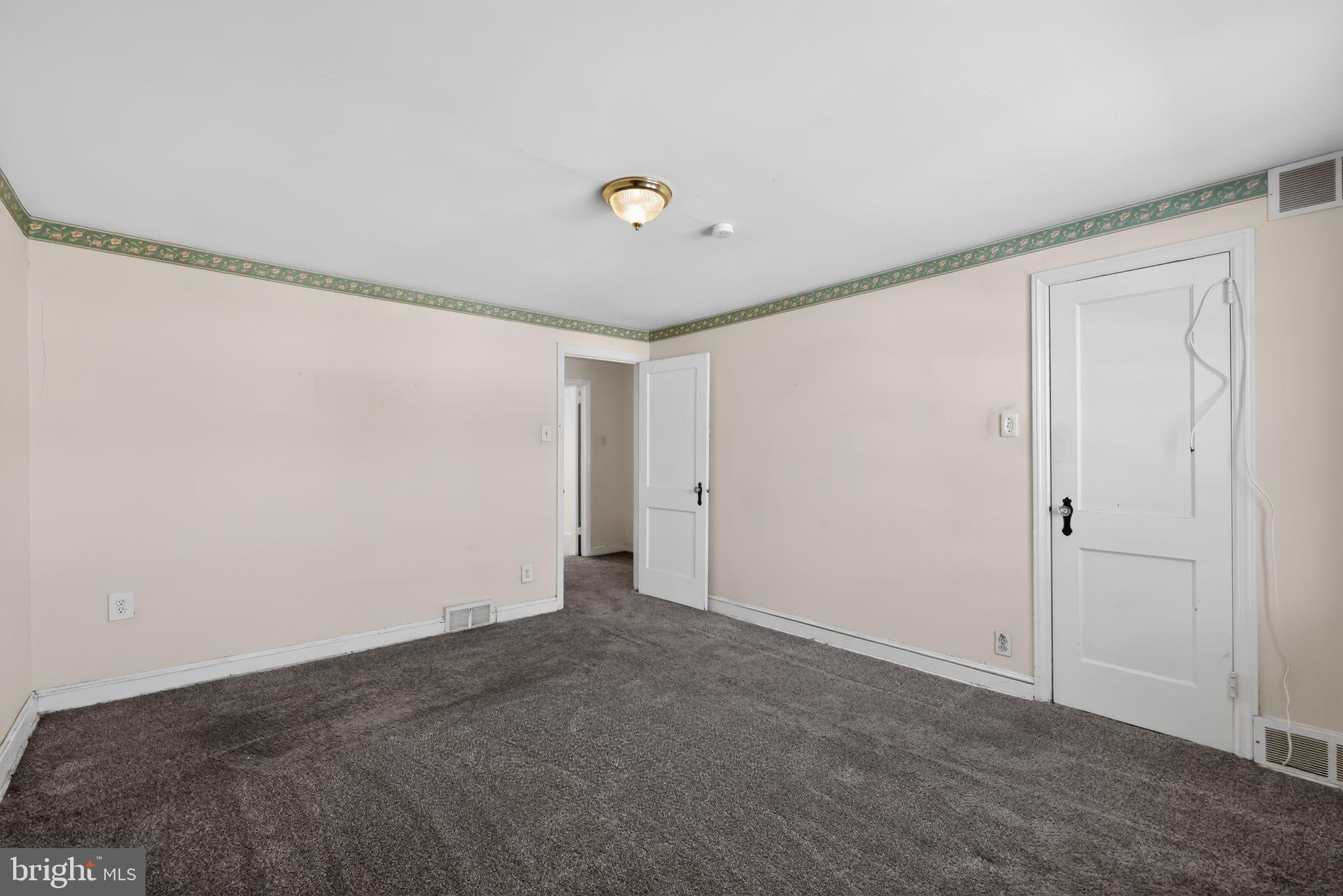 422 Rively Avenue Collingdale, PA 19023 - Photo 29 of 36