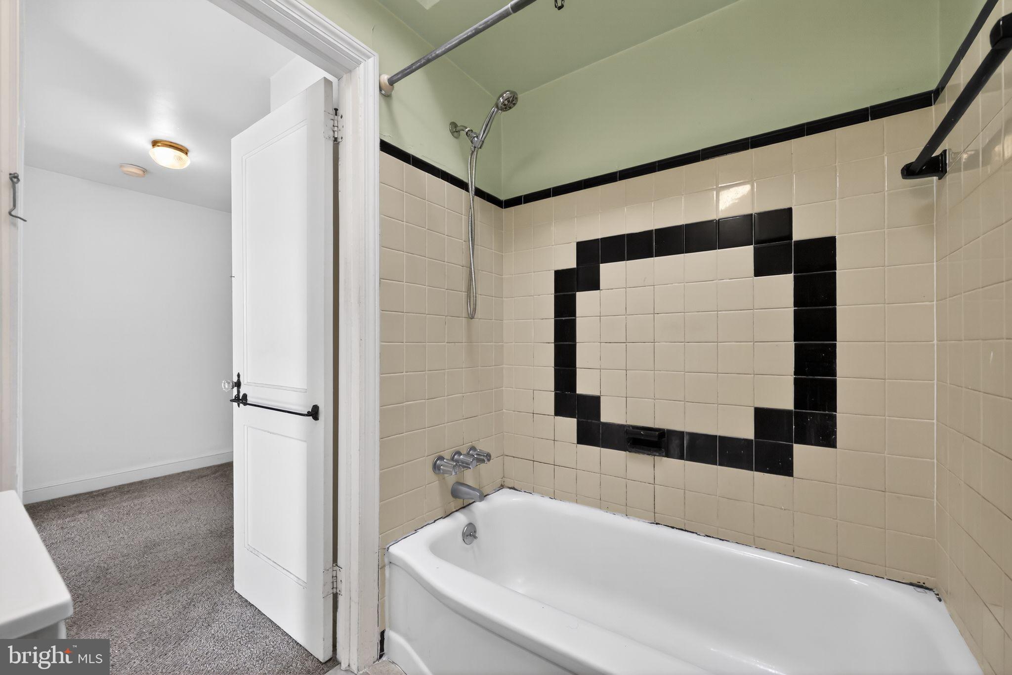 422 Rively Avenue Collingdale, PA 19023 - Photo 31 of 36