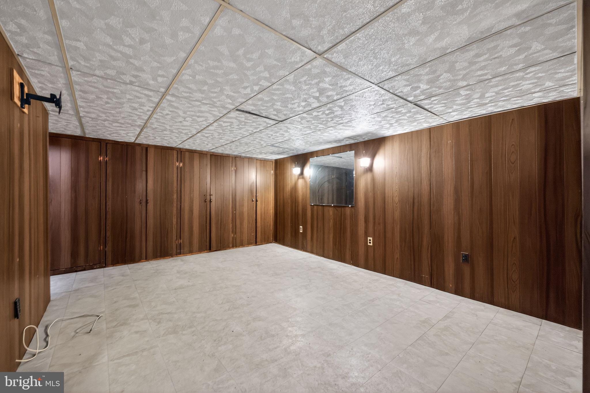 422 Rively Avenue Collingdale, PA 19023 - Photo 35 of 36