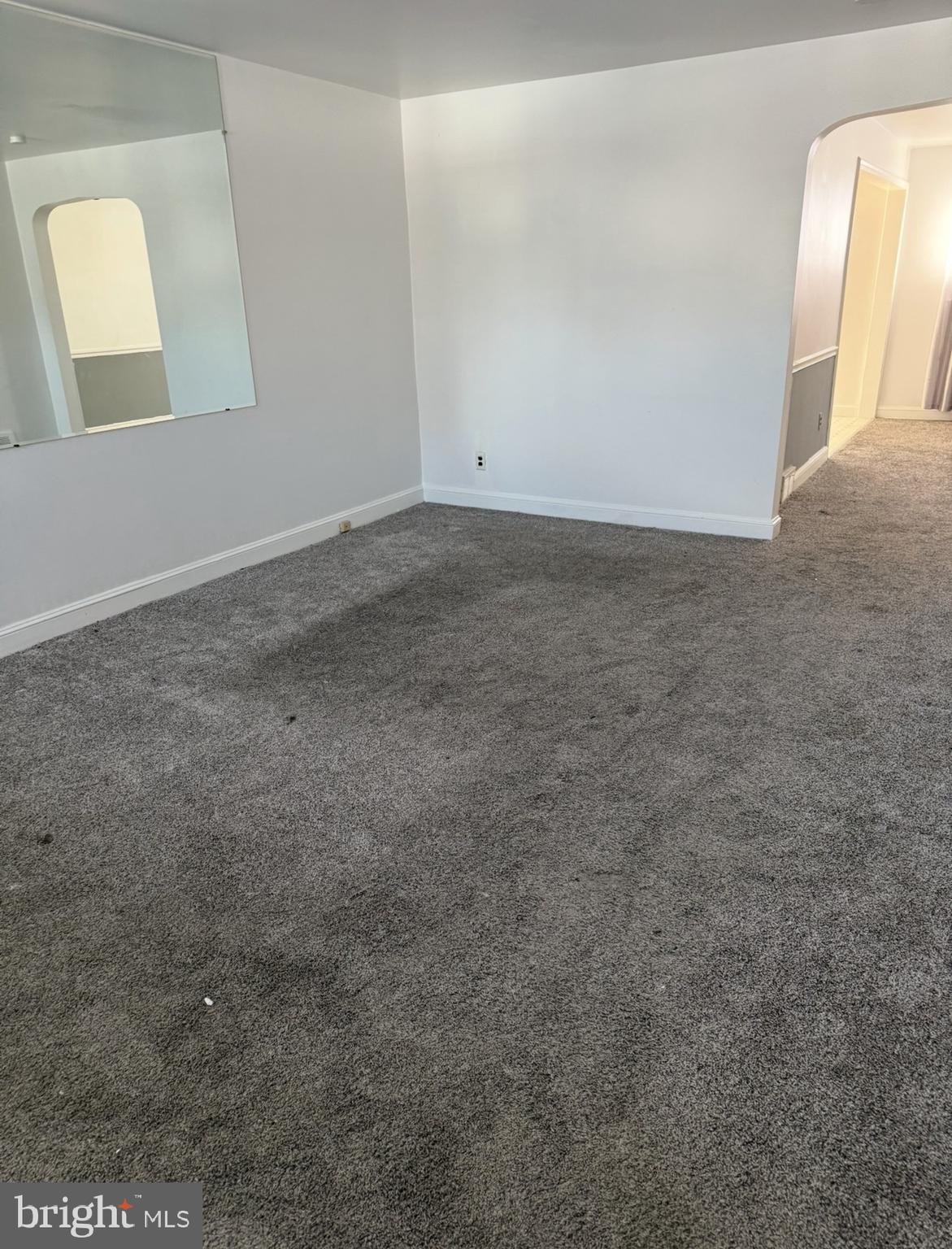 422 Rively Avenue Darby, PA 19023 - Photo 7 of 20