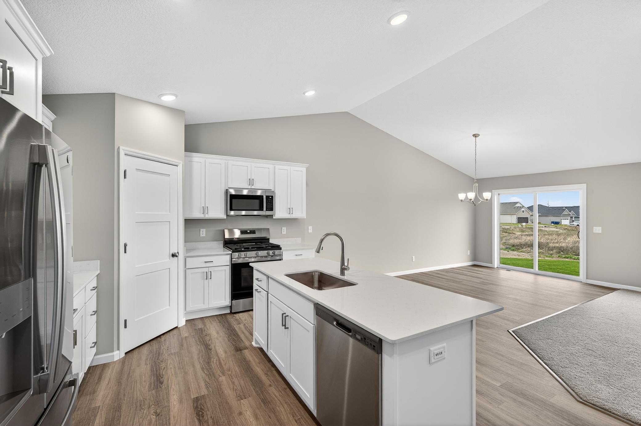1507 Woods Road Northeast Isanti, MN 55040 - Photo 9 of 40
