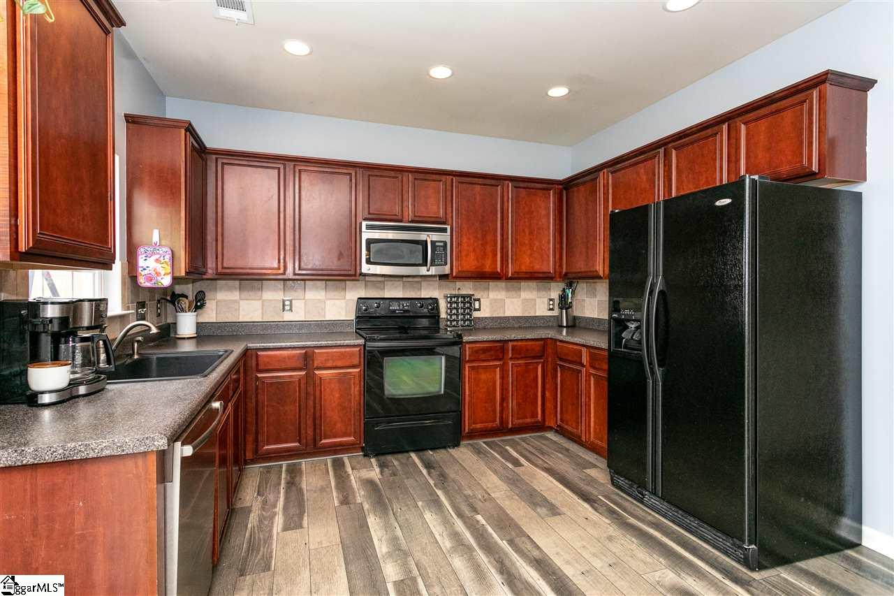420 Chartwell Drive Greer, SC 29650 - Photo 7 of 28 Gallery Image 7