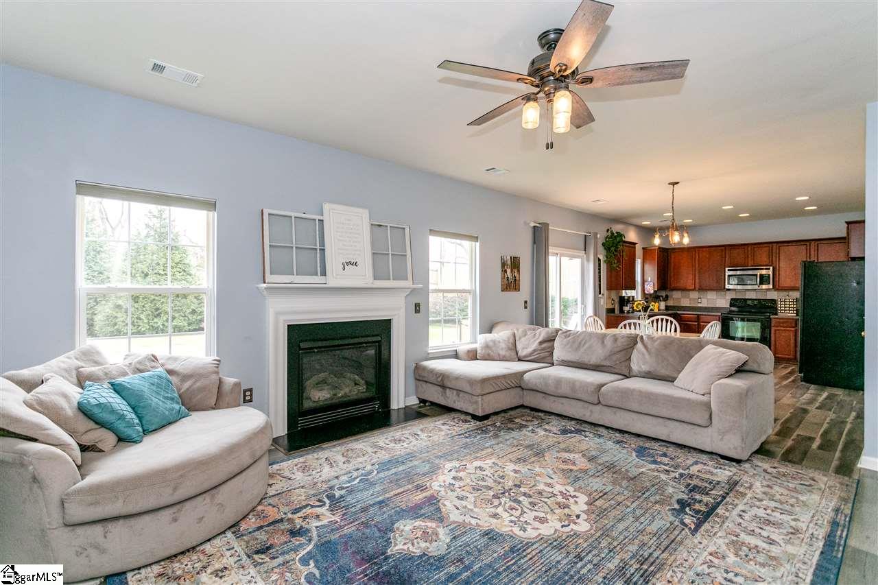 420 Chartwell Drive Greer, SC 29650 - Photo 8 of 28 Gallery Image 8