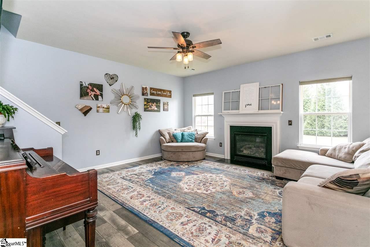 420 Chartwell Drive Greer, SC 29650 - Photo 9 of 28 Gallery Image 9