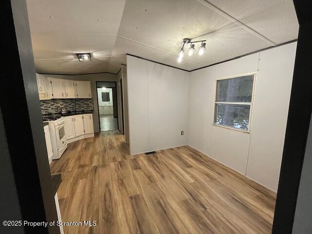 69 Robin Lane Gouldsboro, PA 18424 - Photo 7 of 22 wooden floor in an empty room