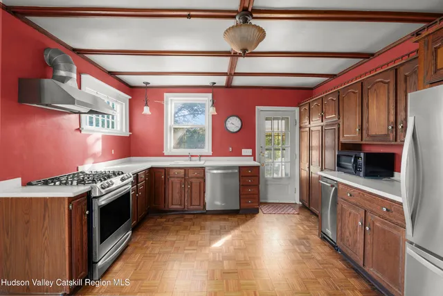 $1,300,000 | 242 Main Street, Germantown, NY 12526