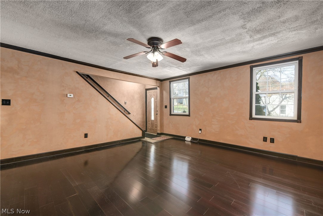 1955 Columbus Road Cleveland, OH 44113 - Photo 9 of 35 Gallery Image 9