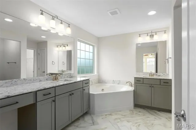 $434,900 | 1 Tbb Winslow @ Ryehill Manor Street, St. Peters, MO 63376