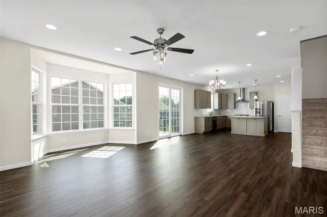 $434,900 | 1 Tbb Winslow @ Ryehill Manor Street, St. Peters, MO 63376