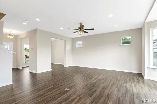 $434,900 | 1 Tbb Winslow @ Ryehill Manor Street, St. Peters, MO 63376