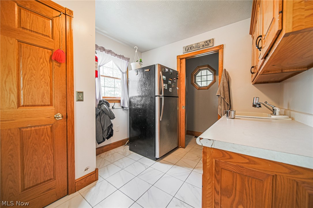 2040 Wesley Chapel Road Zanesville, OH 43701 - Photo 29 of 50