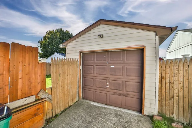 $239,000 | 31 John Paul Court, Buffalo, NY 14206